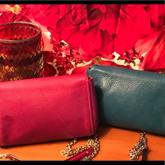 Vintage Coach Leather Crossbody BAG in TEAL - Picture 3 of 8